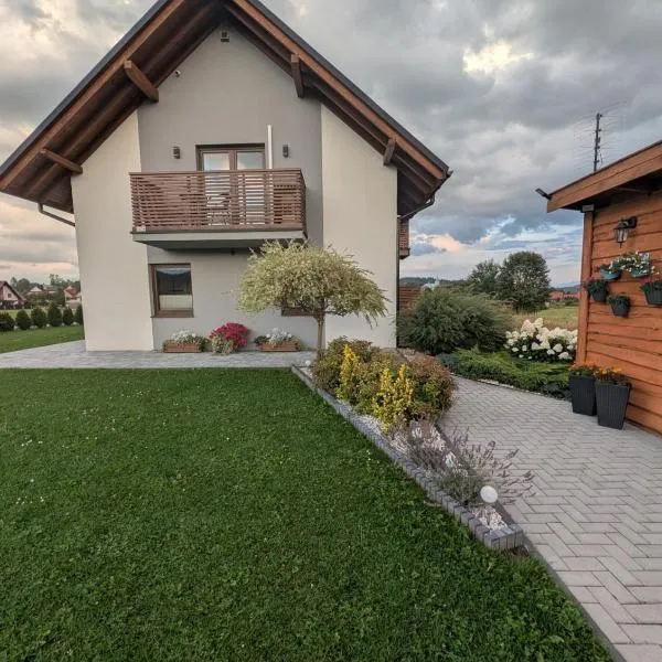 Apartament Przy Potoku, готель у місті Zubrzyca Górna