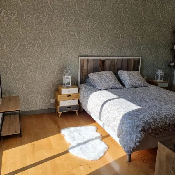 Evasion Spa Oise, hotel in Clermont