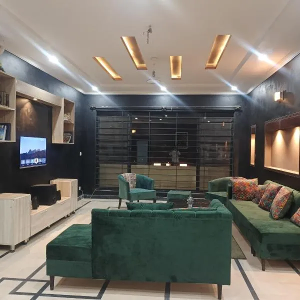 Destination Home, hotel in Islamabad