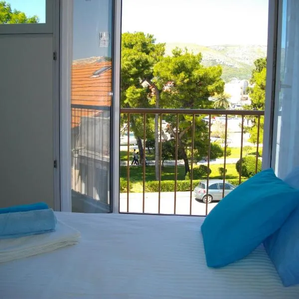 Studio Goga, hotel a Trogir