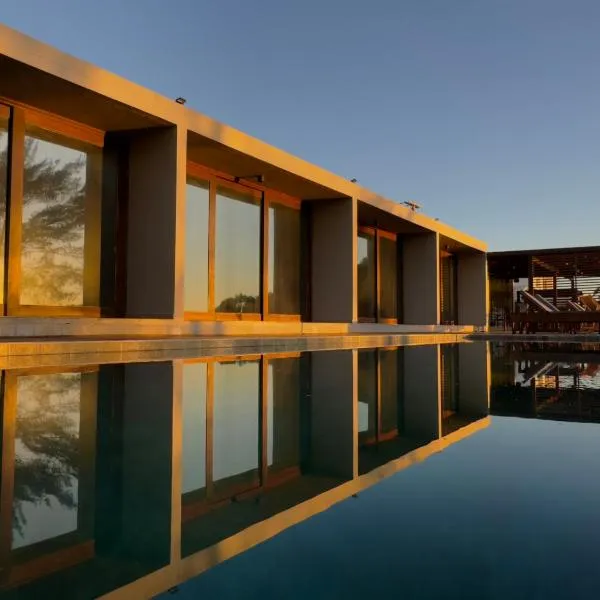 Lagoon Suites e Gastronomia, hotel in Laguna
