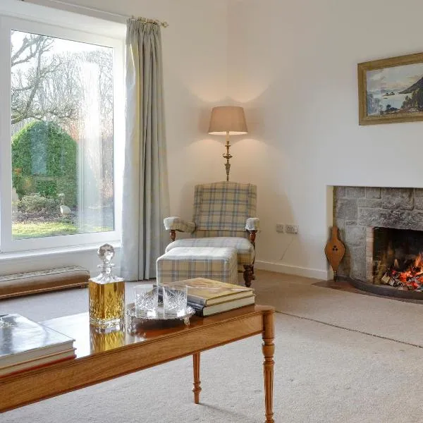 The Coach House, hotel in Alford