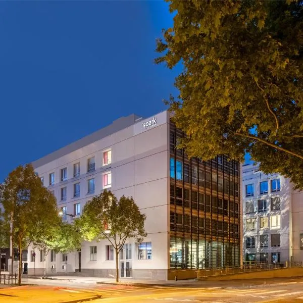 Spark by Hilton Lyon Ouest, hotel v destinaci Lyon
