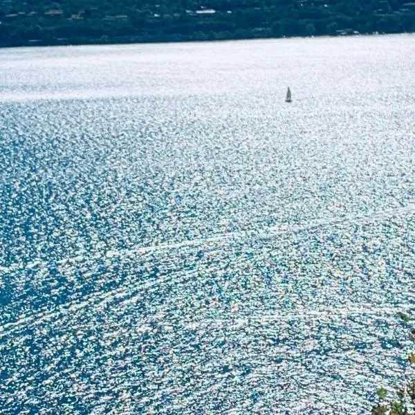 Little Prive Near Lake Maggiore, hotel in Verbania