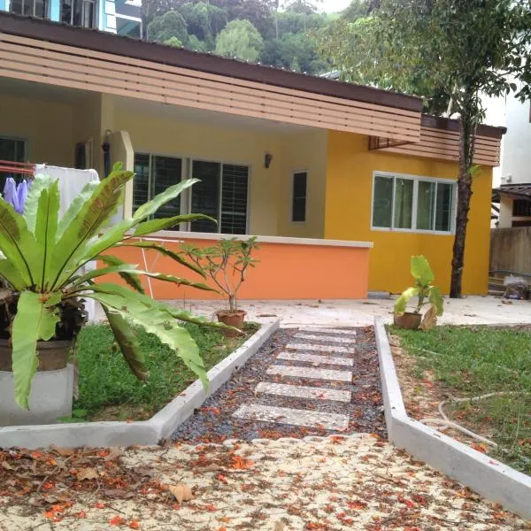 Kathu Waterfall Bungalow, hotel in Kathu