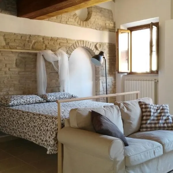 Lally House, hotel a Pesaro