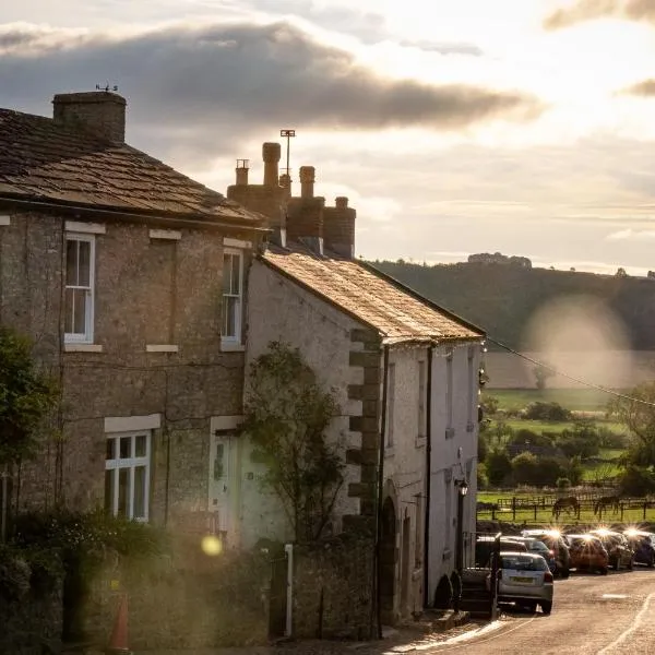 Forge End Cottage Middleham, hotel in Middleham