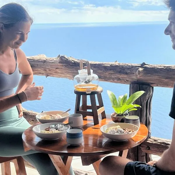 The Lighthouse - Eco-Village & Wellness, hotel sa Ko Tao