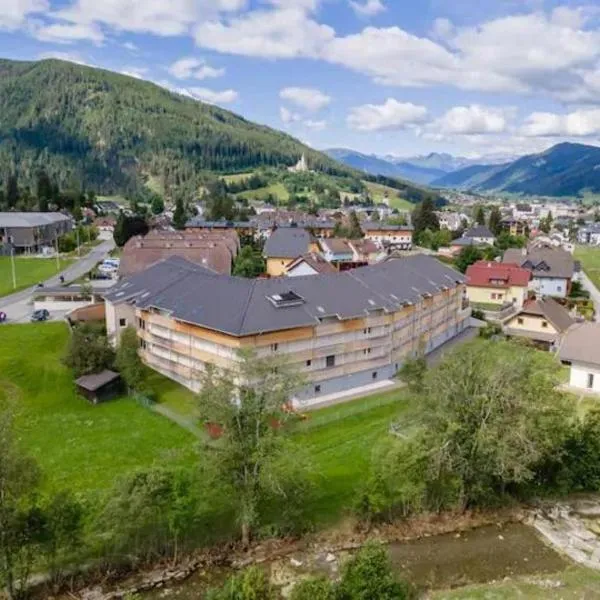 Alpinum Residence Lungau Ferienwohnung mit Garten, hotel in Tamsweg