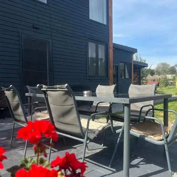 Casa Transylvania Apuseni cu hot tub si sauna inclus, viešbutis mieste Lupşa