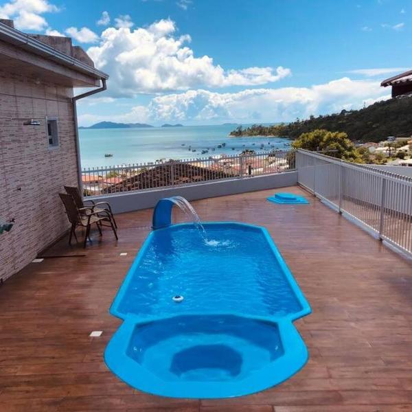 Casa mirante com piscina em Governador Celso Ramos