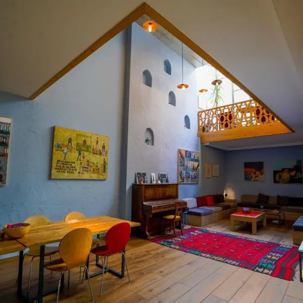 Ura Hostel, hotel in Prizren