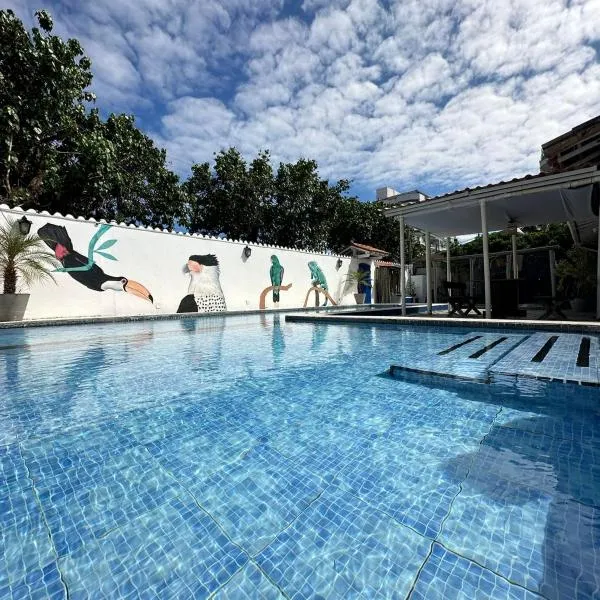 POUSADA e HOSTEL ARAUNA, hotel in Cabo Frio