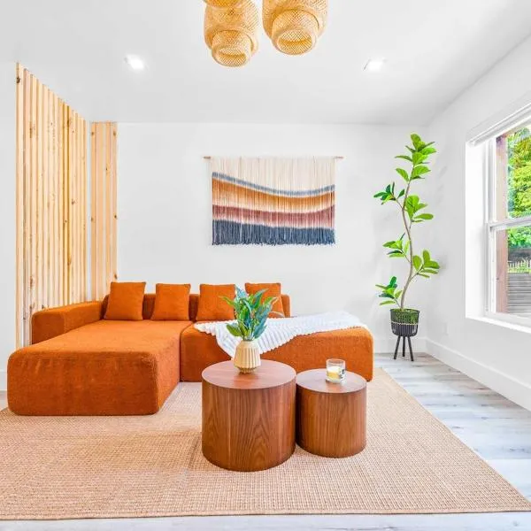 Luxury Miami Home minutes to Wynwood & Downtown, Hotel in Miami