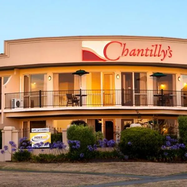 Chantillys Motor Lodge โรงแรมในเทาโป