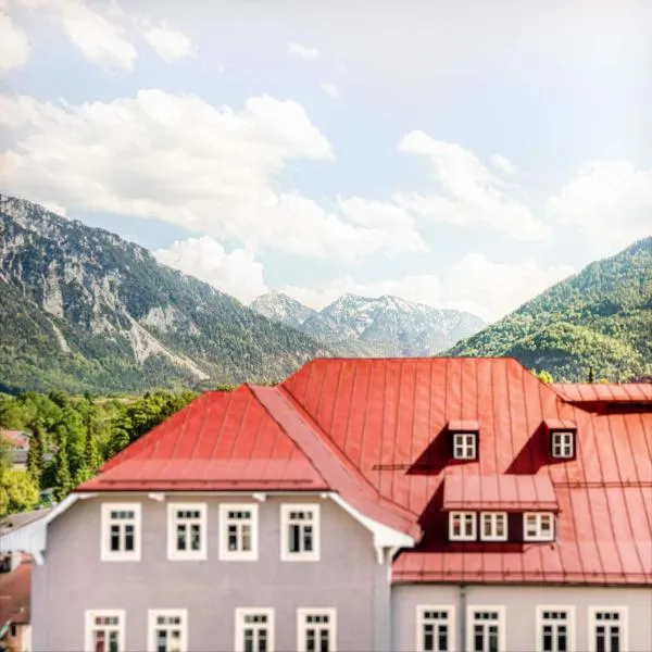 The Townhouse Ruhpolding - Individual Design & Casual Concept - Chiemgaukarte, hotel v mestu Ruhpolding