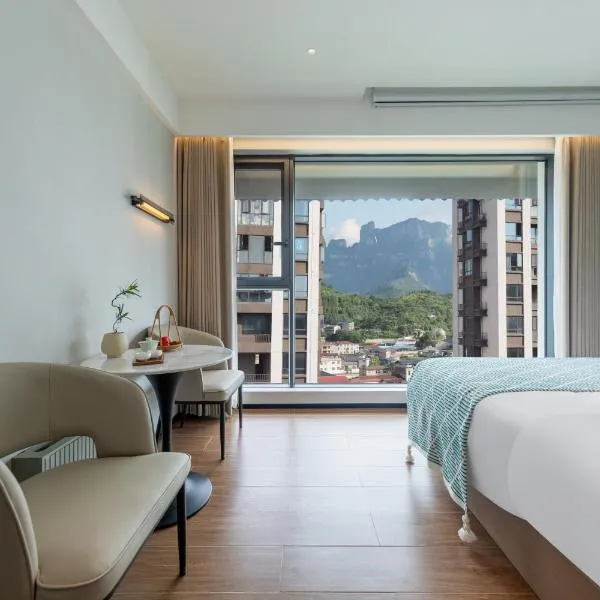 张家界天门山索道站 Xiaduo B&B - 夏朵民宿-Planning-book Tickets Service in advance-Free Luggage โรงแรมในWangjiazhai