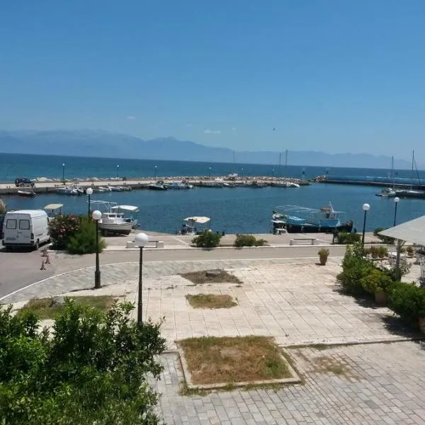 Drakopanagiotaki Rooms, hotel v destinaci Áyios Andréas Messinias
