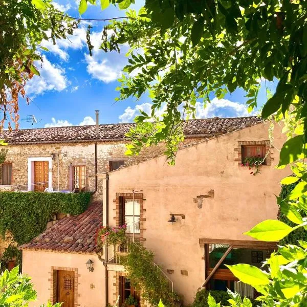 Casa Bonomo, מלון בקסטלבונו