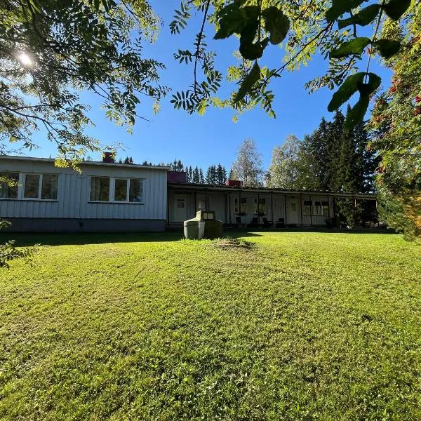 Juurikkalahti Adventure Center, hotel di Kajaani