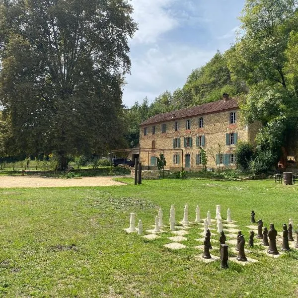 Maison as Cambous, hotel em Sauveterre-la-Lémance