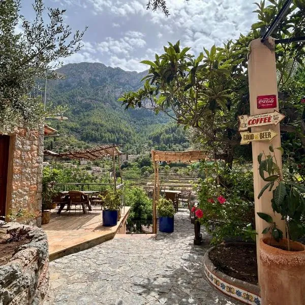 Hostal Villa Verde-Adults Only, hotel in Deia