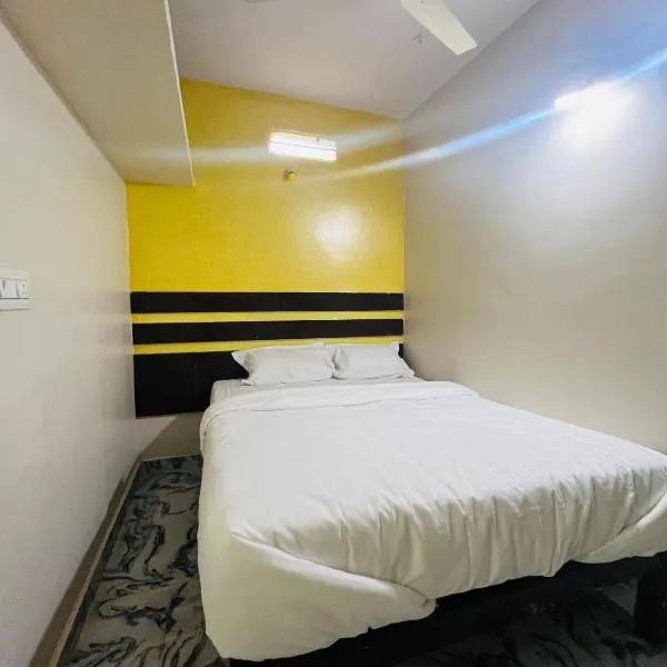 Balajiresidency Lodge, hotel in Chikmagalūr