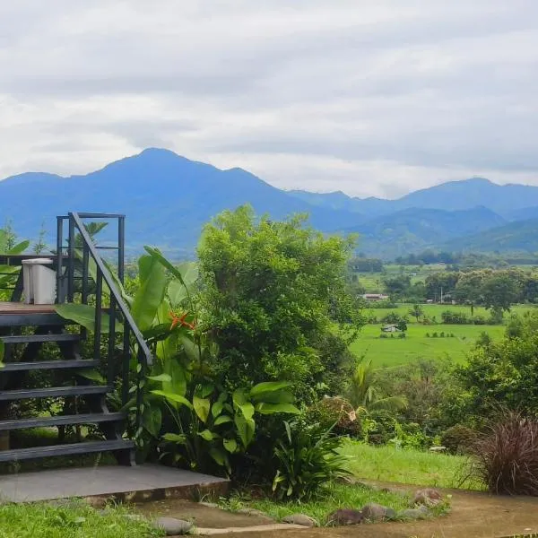 นะลาวิว รีสอร์ท ปัว Nala View Resort Pua, hotel in Pua