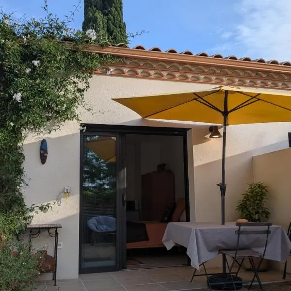 Les Figuiers Sauvages Teyran, hotel in Teyran