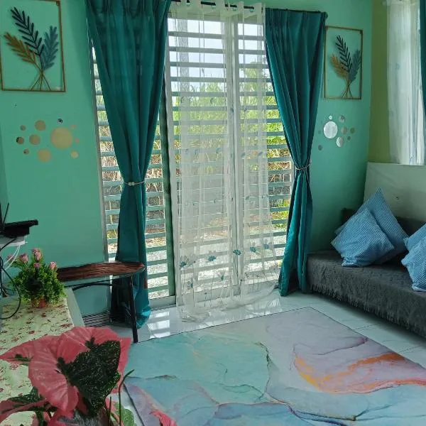 Minimalist Homestay D Pokok Sena, hotel in Pokok Sena