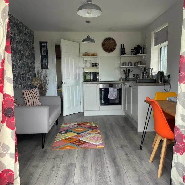 Loughor Annnex, Llangennech , Wales, hotel in Llangennech