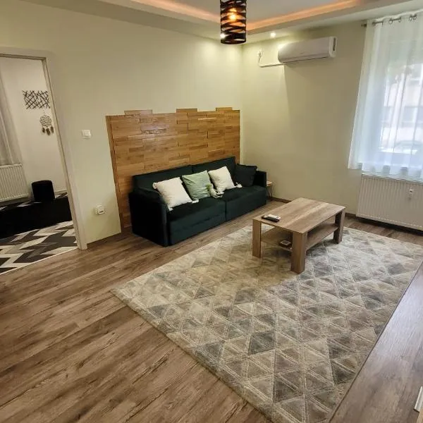Oliva Apartman, hotel v destinaci Salgótarján