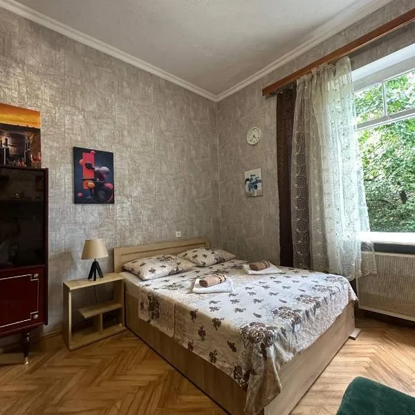 Tbilisi Home Car Rental Georgia Service, hotel u gradu Tbilisi City
