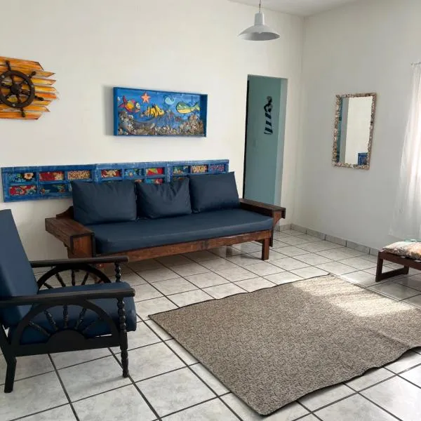 Casa 2 quartos praia de Jacaraípe., hotel in Serra