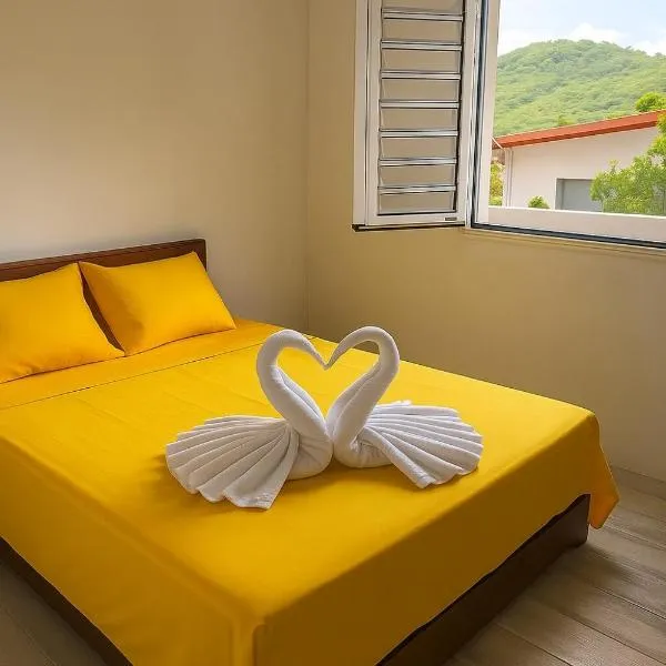 Villa bel azur, hotel v destinaci La Trinité