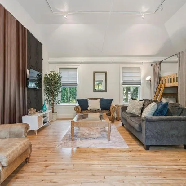 Niagara on the Lake Walkable Old Town Retreat, hotel i Niagara-on-the-Lake