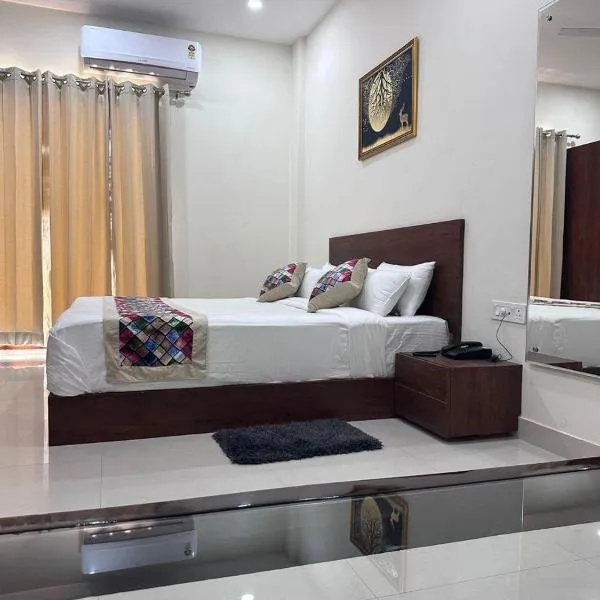 Hotel Heritage Grand Bathinda # Parking # A Beautiful Property, hotel en Bathinda