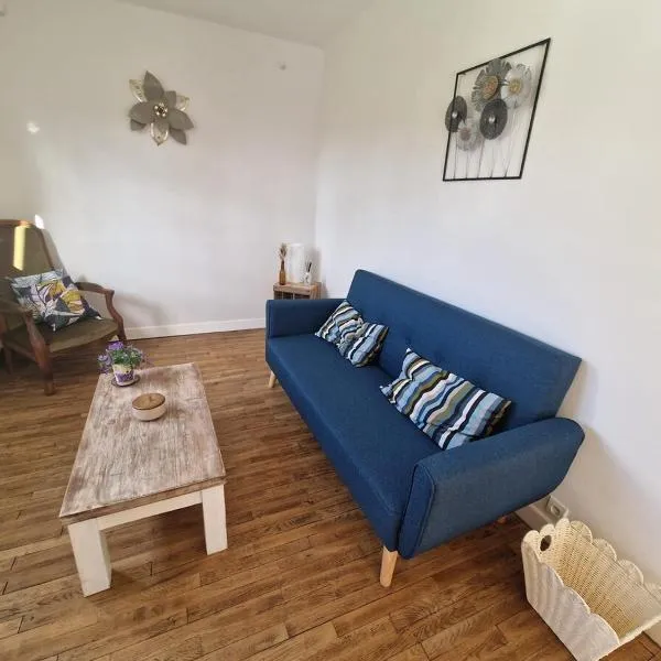 Maison de ville proche de tous les commerces, hotel v destinaci Égletons