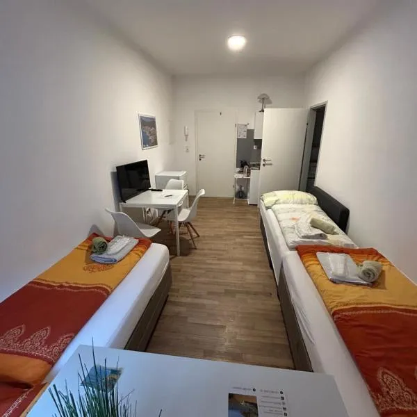 Urban Stay Kremsmünster Studio, hotel v destinaci Kremsmünster