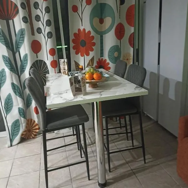 Le Cosy chic, ξενοδοχείο σε Saint-Maurice-de-Beynost