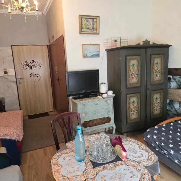 Hostel Apollo, hotel in Ząbkowice Śląskie