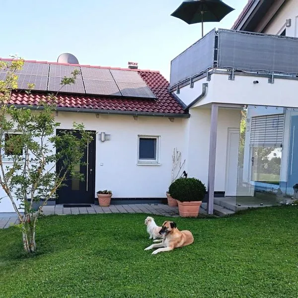 Ferienwohnung IDA, готель у місті Пайтінг