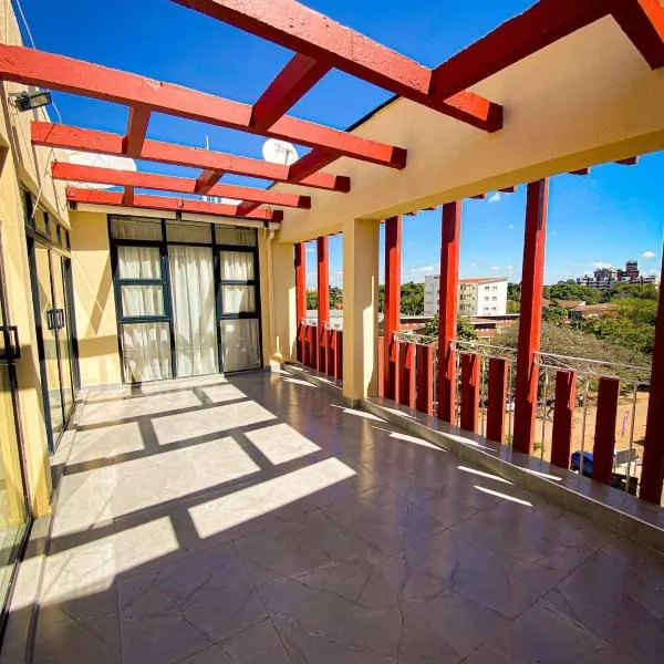Cozy Up on 5th, ξενοδοχείο σε Harare