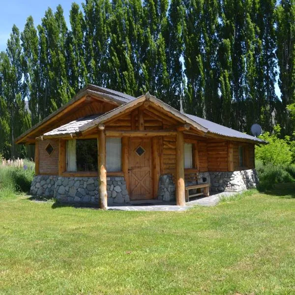 Cabañas Huayra, hotel in El Hoyo