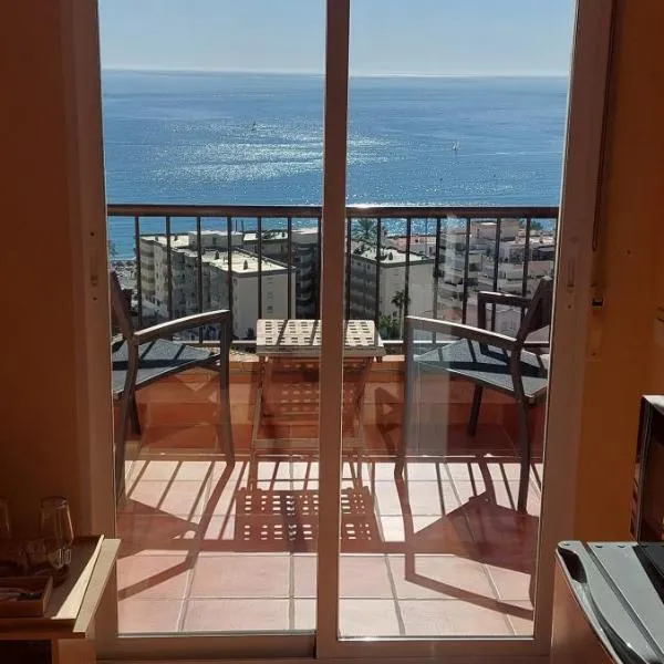 Casa Del Sol La Herradura, hotel in La Herradura