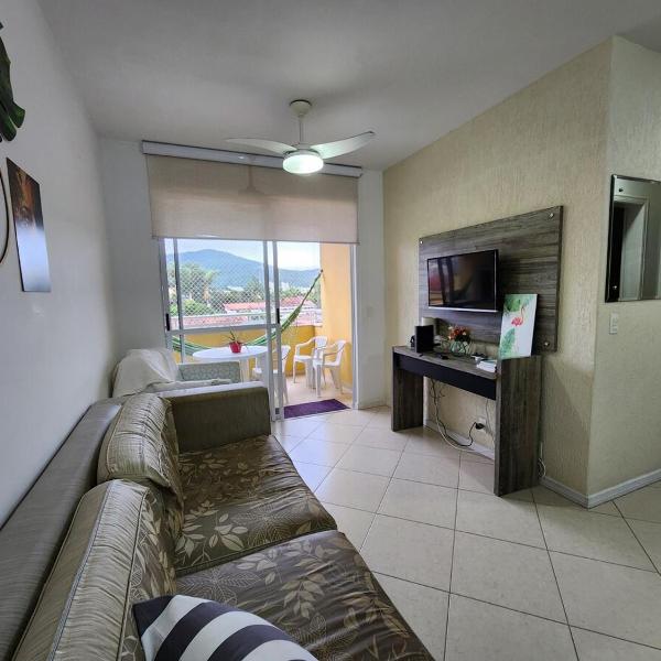C164 Lindo apartamento de 2 quartos na praia Cachoeira