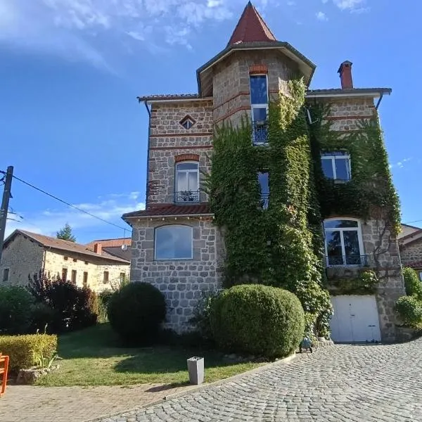 Pierres et souvenirs, hôtel à Usson-en-Forez