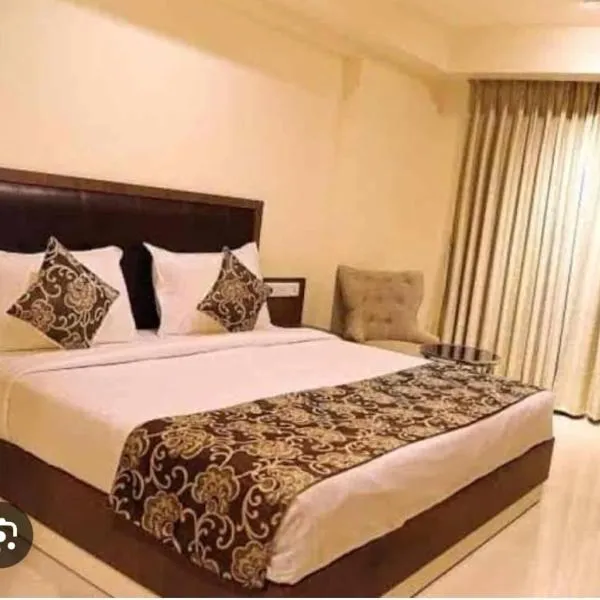 HoTEL ABHIRAM PALACE, hotel v destinaci Vidžajaváda