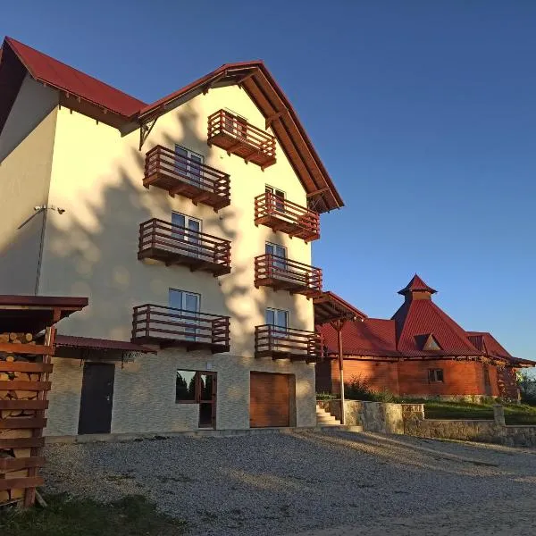 У Павла, hotel in Yablunytsya