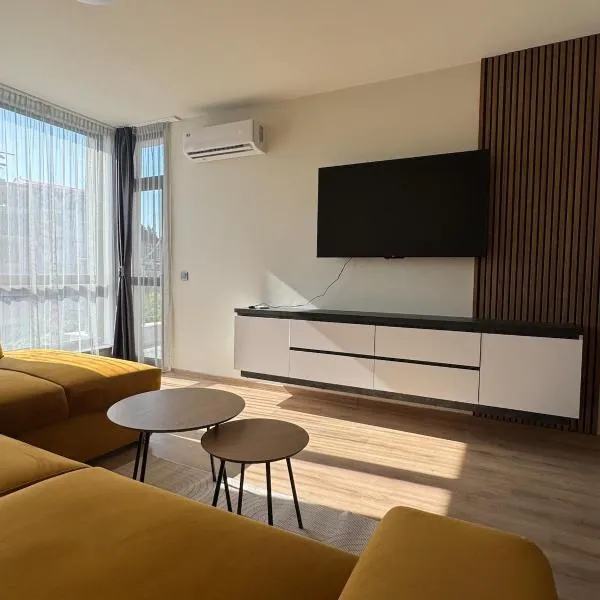 The Golden Spot, hotel en Yambol